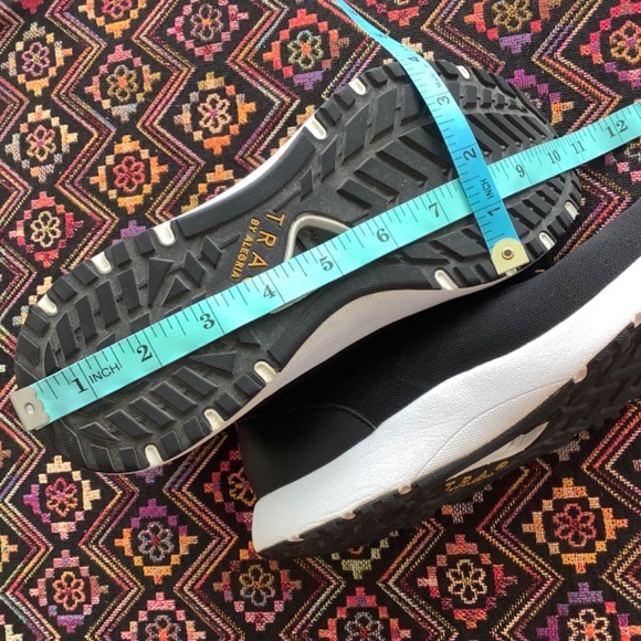 Alegria Traq Qirk sock sneakers size 38/8 - Picture 6 of 7